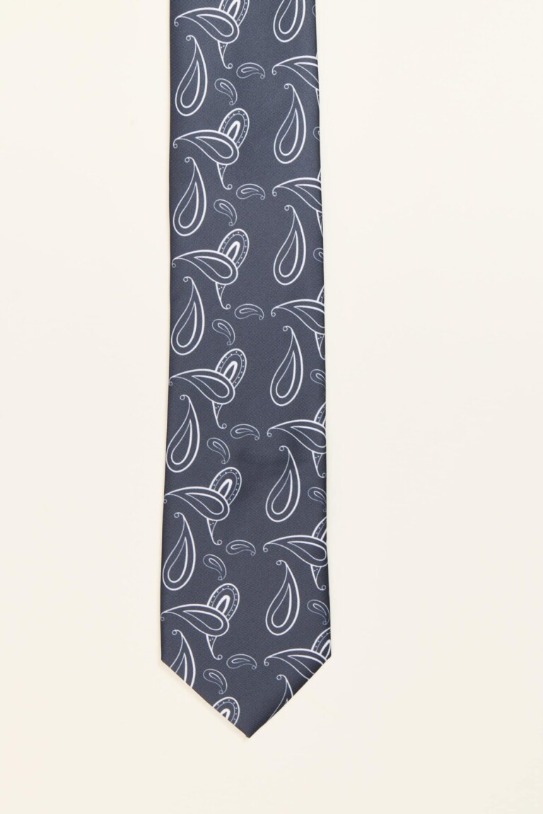 Corbata azul marino con estampado de amebas en tonos celestes, modelo PuroEgo
