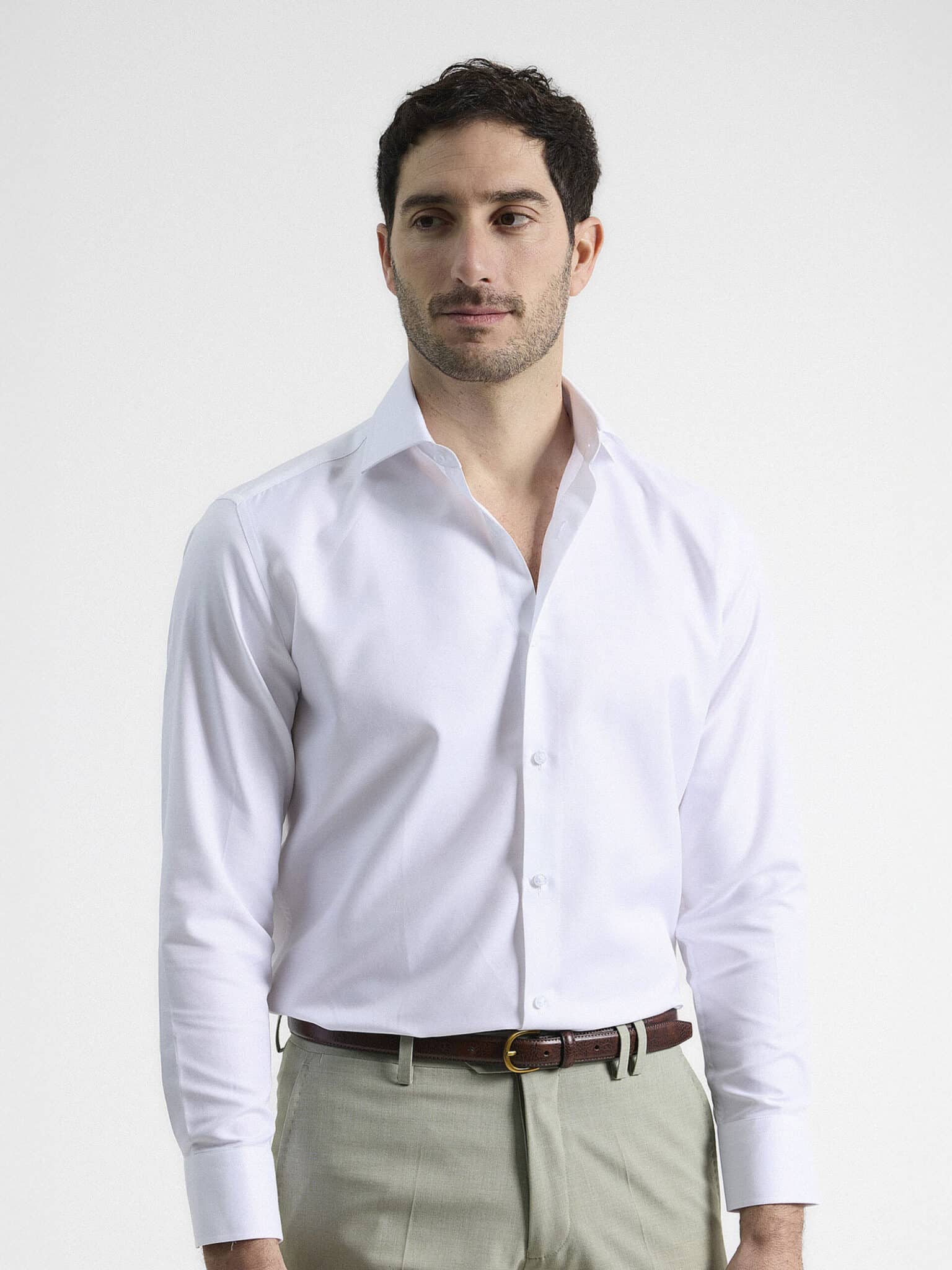 Camisa blanca de vestir PuroEgo en tejido twill con cuello italiano y puño abotonado