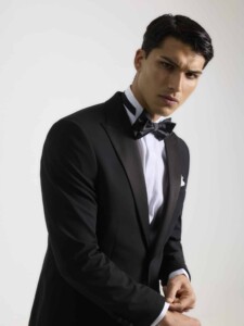 ESMOQUIN NEGRO - foto 2