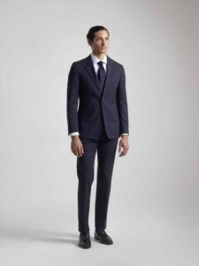 Traje azul marino PuroEgo con cuadro tonal, chaqueta dos botones y pantalón recto