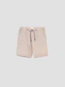 Short de lino en tono rafia de PuroEgo, completo